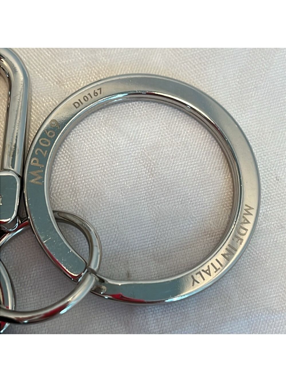 Louis Vuitton Monogram Doggy Bag Charm/Keychain - Picture 5 of 11
